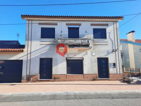 Imóvel T6 habitável para renovar na Gafanha da Boa Hora, Vagos, Aveiro