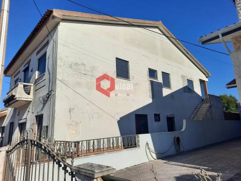 Imóvel T6 habitável para renovar na Gafanha da Boa Hora, Vagos, Aveiro