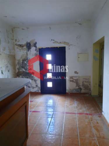 Imóvel T6 habitável para renovar na Gafanha da Boa Hora, Vagos, Aveiro