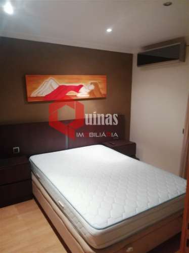 Apartamento T1, centro do Sabugal, mobilado e equipado.