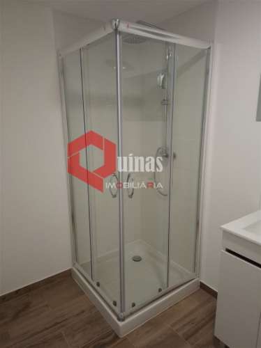 Rés-do-chão de Moradia, T1 mobilado e equipado.