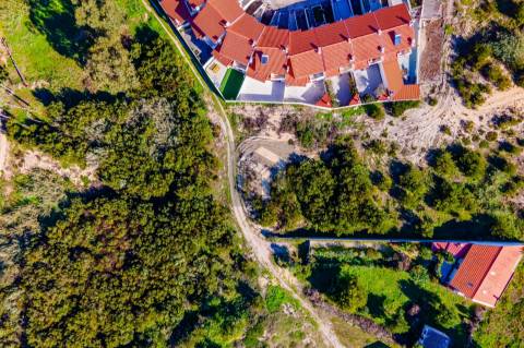 Praia de Quiaios. Terreno Com Viabilidade de Construção