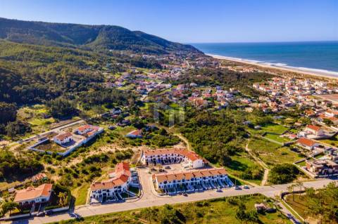 Praia de Quiaios. Terreno Com Viabilidade de Construção