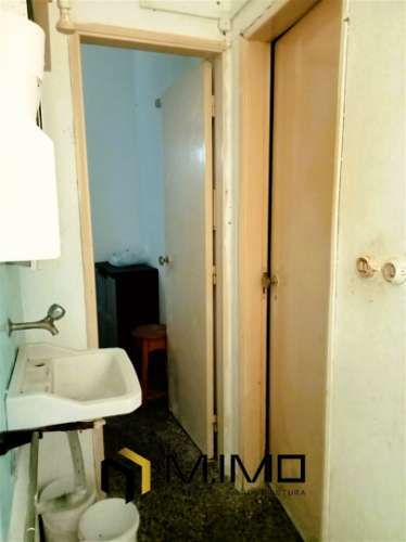 Venda prédio com comércio e habitação