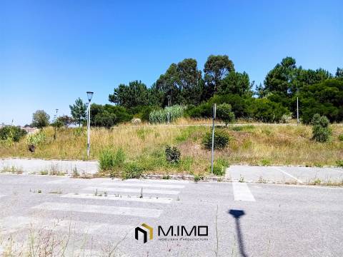 Terreno com Potencial de Construção – Próximo ao Centro da Figueira da Foz