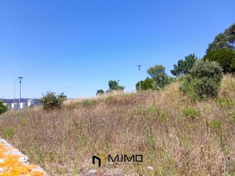 Terreno com Potencial de Construção – Próximo ao Centro da Figueira da Foz