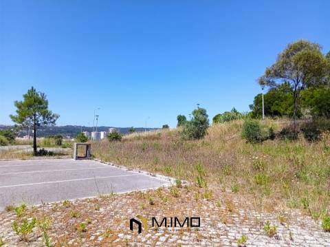 Terreno com Potencial de Construção – Próximo ao Centro da Figueira da Foz