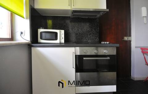 Buarcos. Apartamento T4 na Marginal com Vistas de Mar