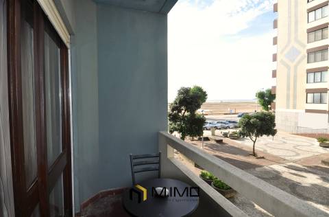 Buarcos. Apartamento T4 na Marginal com Vistas de Mar