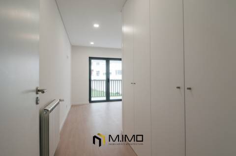 Casa com garagem na Quinta de Santa Maria