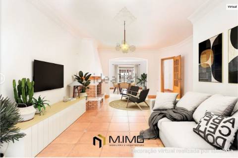 Moradia M3 com Vista Mar e Terraço Panorâmico – A 5 Minutos da Praia