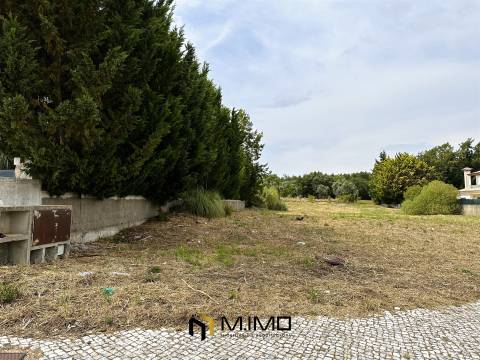 Lote de Luxo com Vista de Golfe na Quinta da Beloura – Projeto Aprovado pela APQB