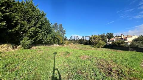 Lote de Luxo com Vista de Golfe na Quinta da Beloura – Projeto Aprovado pela APQB