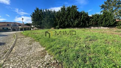 Lote de Luxo com Vista de Golfe na Quinta da Beloura – Projeto Aprovado pela APQB