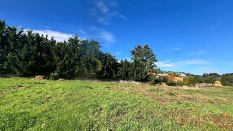 Lote de Luxo com Vista de Golfe na Quinta da Beloura – Projeto Aprovado pela APQB