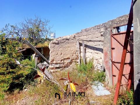 Casa com Quintal e Terreno Anexo no Paião – Perfeita para Projetos ao Ar Livre