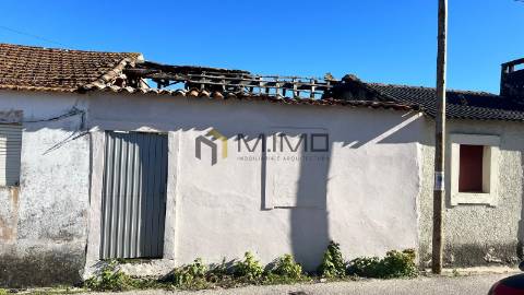 Moradia para Restaurar T3 Venda em Lavos,Figueira da Foz