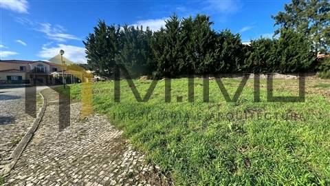 Terreno Quinta da Beloura I com vista de Golfe com projecto de arquitectura