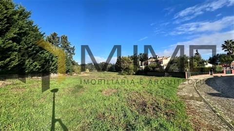 Terreno Quinta da Beloura I com vista de Golfe com projecto de arquitectura