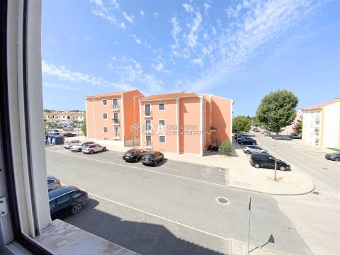 Apartamento T3 Arrendamento em Azeitão (São Lourenço e São Simão),Setúbal