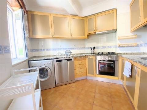 Apartamento T3 Arrendamento em Azeitão (São Lourenço e São Simão),Setúbal