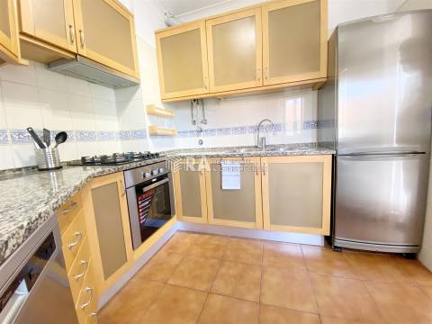 Apartamento T3 Arrendamento em Azeitão (São Lourenço e São Simão),Setúbal