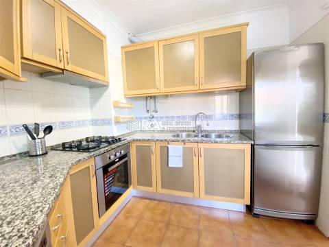 Apartamento T3 Arrendamento em Azeitão (São Lourenço e São Simão),Setúbal