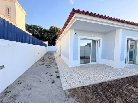 Moradia Isolada T3 Venda em Azeitão (São Lourenço e São Simão),Setúbal