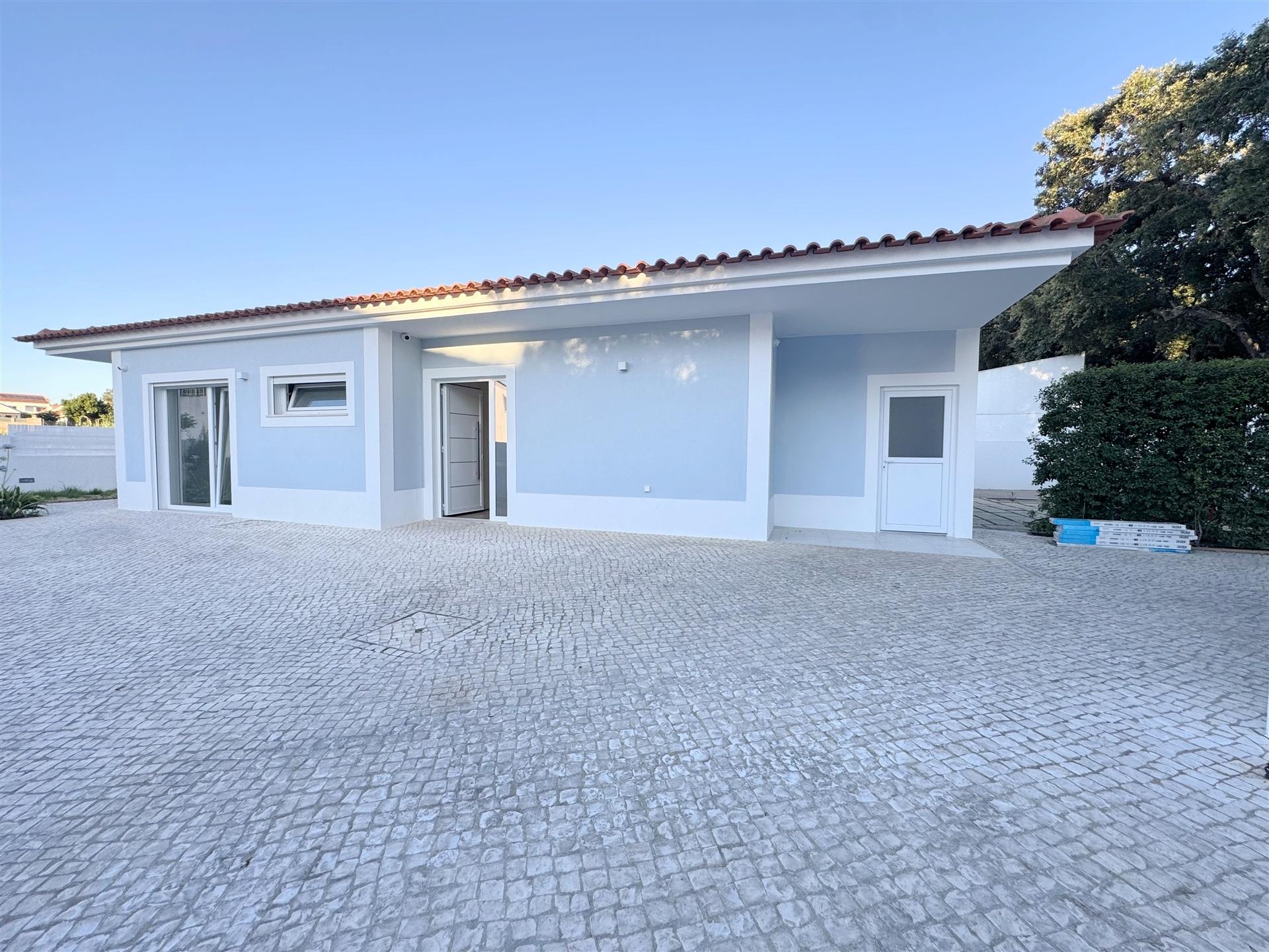 Moradia Isolada T3 Venda em Azeitão (São Lourenço e São Simão),Setúbal