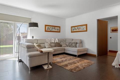 Moradia T4 Venda em Azeitão (São Lourenço e São Simão),Setúbal