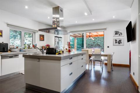 Moradia T4 Venda em Azeitão (São Lourenço e São Simão),Setúbal