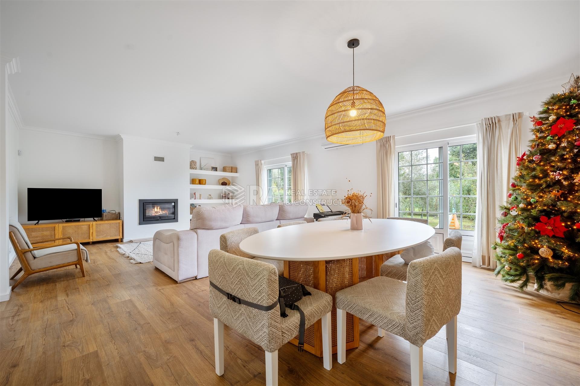 Moradia T4 Venda em Azeitão (São Lourenço e São Simão),Setúbal