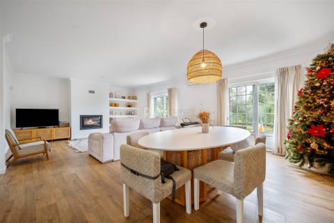 Moradia T4 Venda em Azeitão (São Lourenço e São Simão),Setúbal