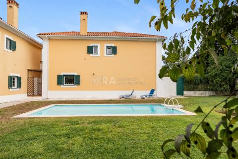 Moradia T4 Venda em Azeitão (São Lourenço e São Simão),Setúbal