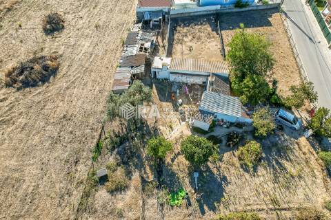 Lote de Terreno  Venda em Azeitão (São Lourenço e São Simão),Setúbal