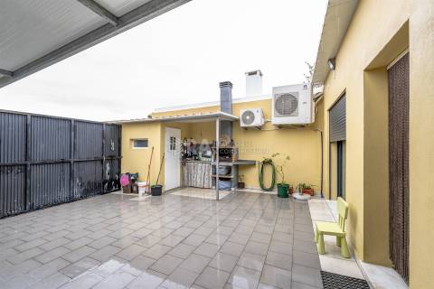 Apartamento T4 Arrendamento em Azeitão (São Lourenço e São Simão),Setúbal