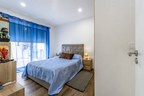 Apartamento T4 Arrendamento em Azeitão (São Lourenço e São Simão),Setúbal