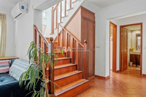 Moradia em Banda T4 Venda em Sesimbra (Castelo),Sesimbra