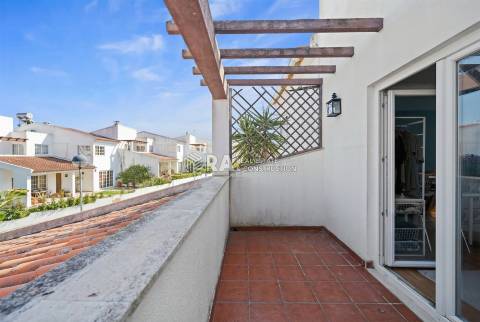 Moradia em Banda T4 Venda em Sesimbra (Castelo),Sesimbra