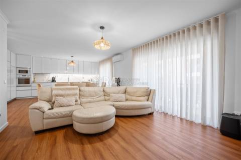 Apartamento T3 Venda em Quinta do Anjo,Palmela
