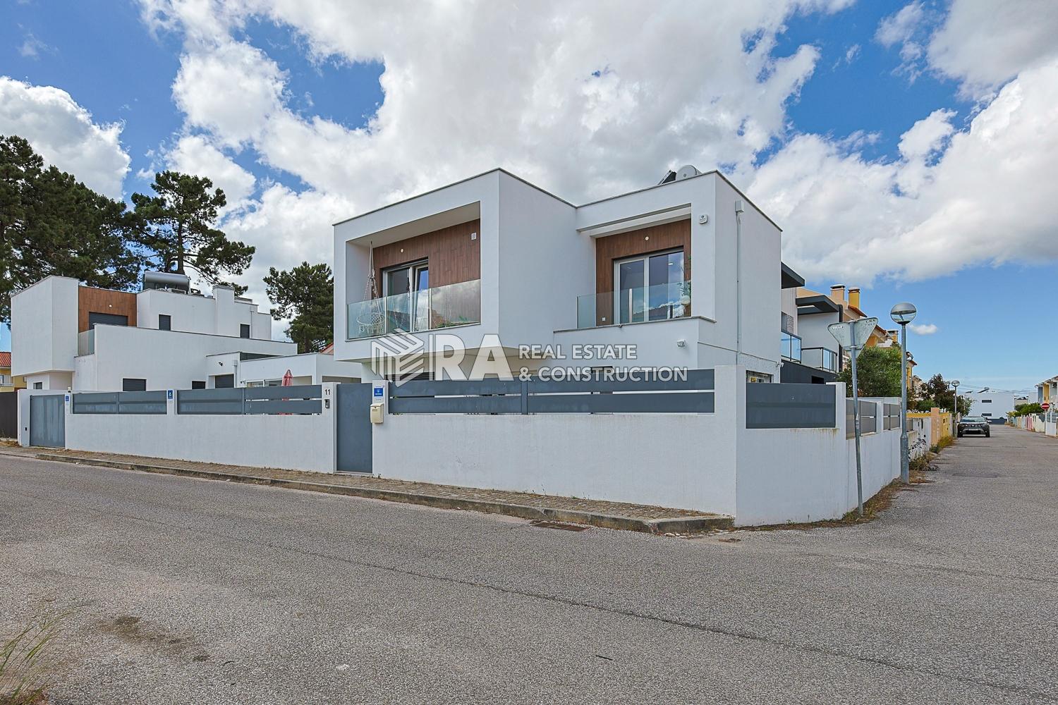 Moradia T3 Venda em Azeitão (São Lourenço e São Simão),Setúbal