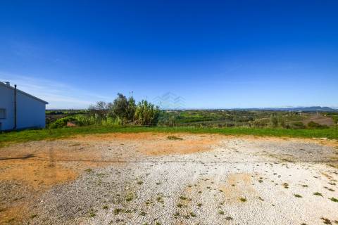Terreno para construção Moradia em Alcorochel - Torres Novas