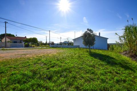 Terreno para construção Moradia em Alcorochel - Torres Novas