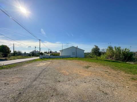 Terreno para construção Moradia em Alcorochel - Torres Novas