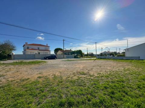 Terreno para construção Moradia em Alcorochel - Torres Novas