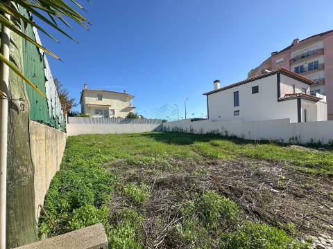 Terreno Urbano para construção em Torres Novas