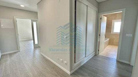 Apartamento T3 novo em Torres Novas, com garagem e varanda