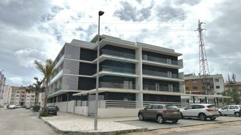 Apartamento T4 no Entroncamento