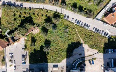 Lote de terreno para construção de 12 fogos em Torres Novas