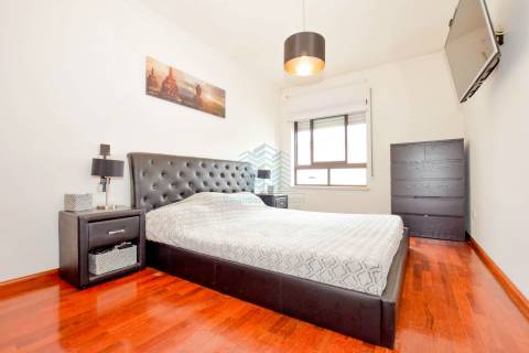 Apartamento T3 com garagem em Torres Novas